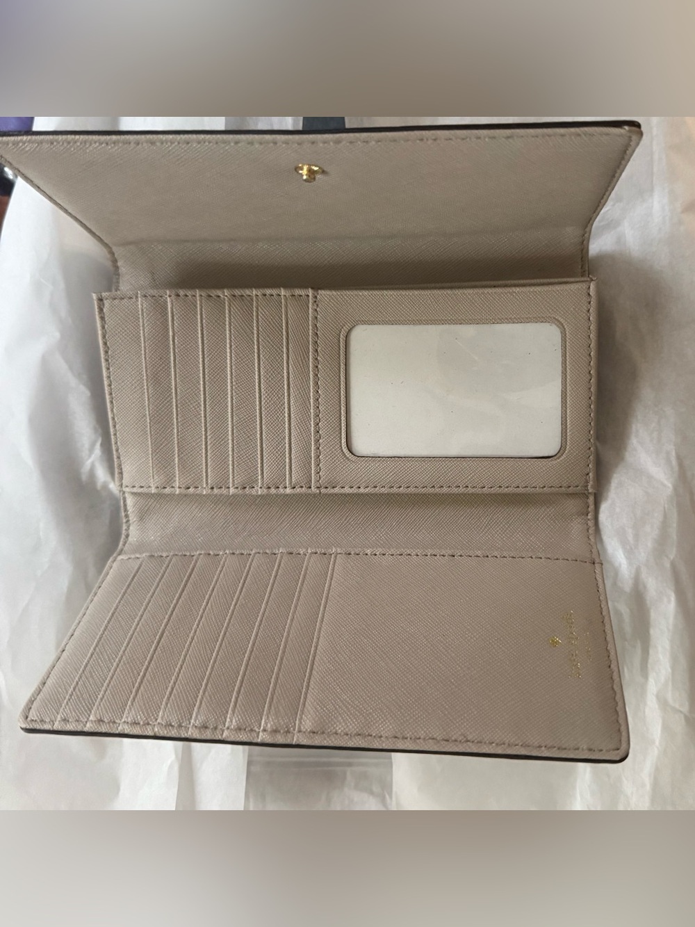 Kate Spade Taupe Saffiano Continental Wallet with Gold Logo. NWB. - Picture 5 of 6